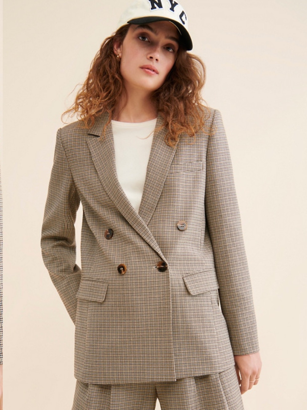 ASTR the Label Milani Double-Breasted
Houndstooth Blazer - Brown/Black Size Larg